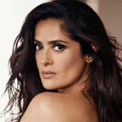 Salma Hayek glanced over her shoulder