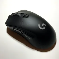 La souris de jeu sans fil Logitech G703