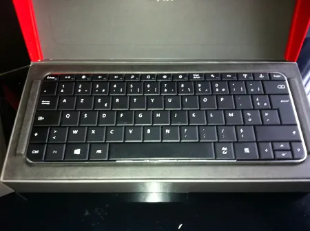 Клавиатура Wedge Mobile Keyboard