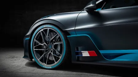 2019 Bugatti  Divo 4K UHD 9